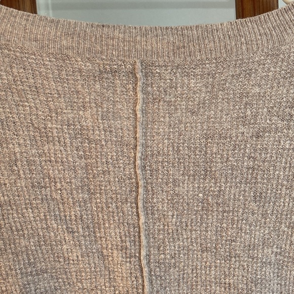 Madewell Sweater - Picture 8 of 9